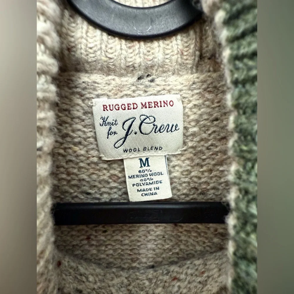 Men’s J.Crew Merino Wool Beige Turtleneck Sweater M Heavy Knit Fisherman Winter - Picture 2 of 7